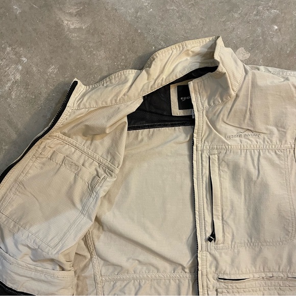 Vintage Eddie Bauer Fisherman’s Vest - Picture 4 of 5